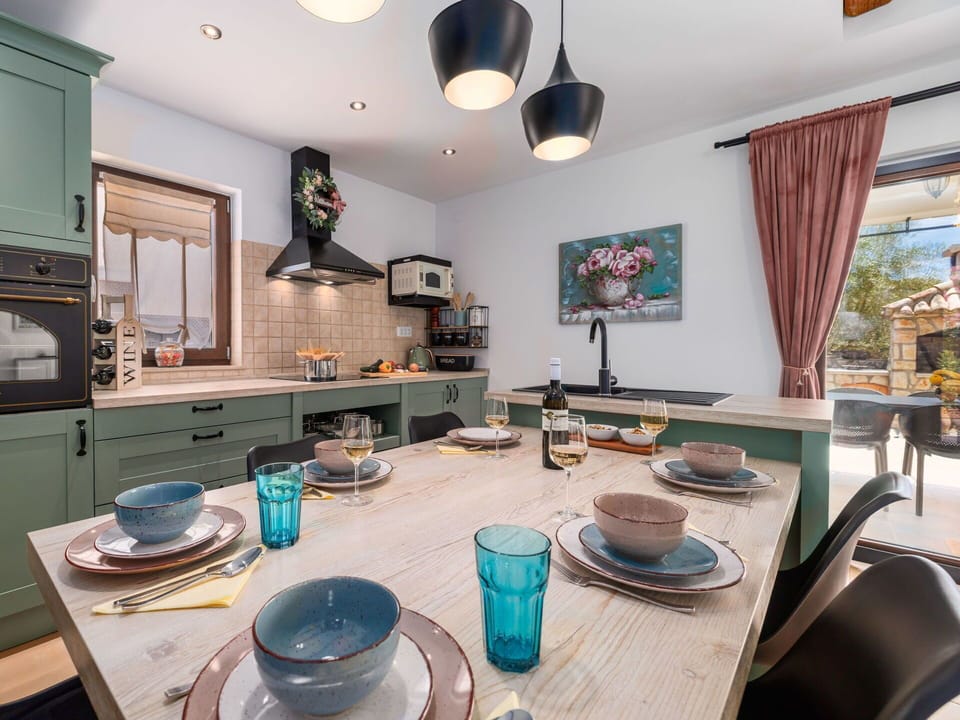 Kitchen, Furniture, Interior Design, Countertop, Wood, Kitchen Appliance, Flooring, Ceiling, Kitchen & Dining Room Table, Cabinetry