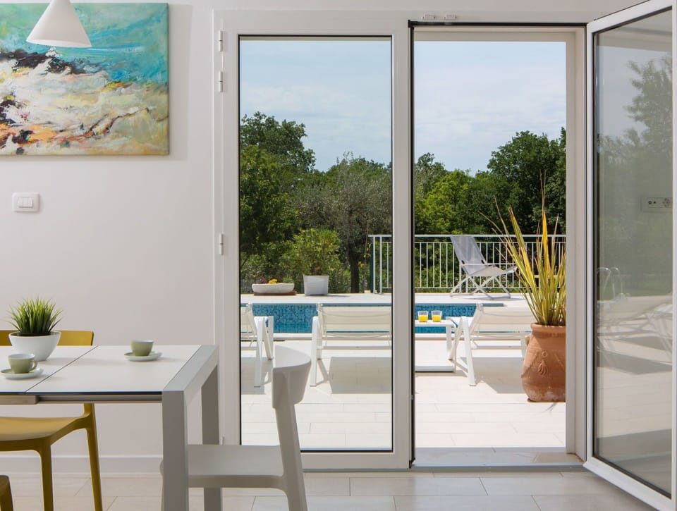 Door, Property, Room, Window, Interior Design, Building, House, Furniture, Home Door, Home