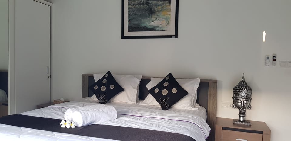 Villa, 3 Bedrooms | 3 bedrooms, bed sheets