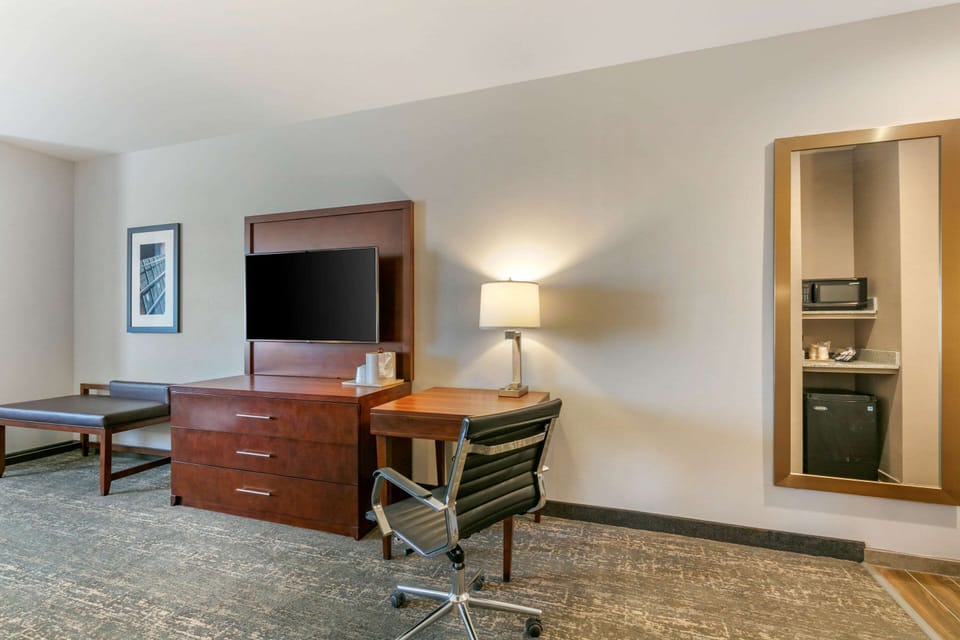 In-room safe, desk, blackout drapes, iron/ironing board