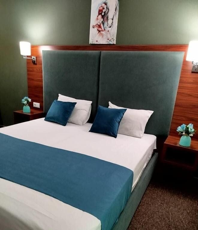 Basic Double or Twin Room | Free WiFi, bed sheets
