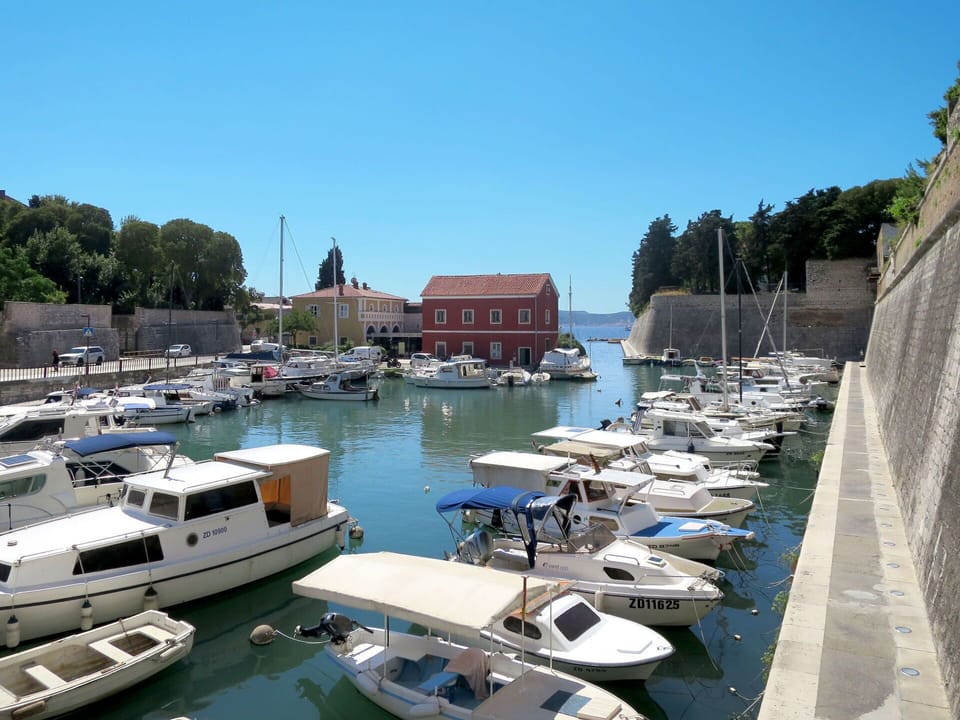 Water, Boat, Sky, Watercraft, Property, Vehicle, Azure, Boats And Boating--Equipment And Supplies, Body Of Water, Building