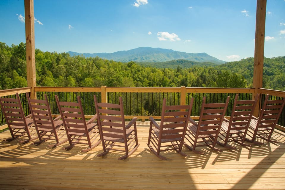 Cabin, Multiple Bedrooms | Property grounds