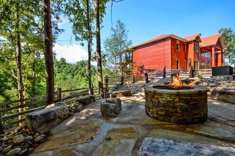 Cabin, Multiple Bedrooms | Property grounds