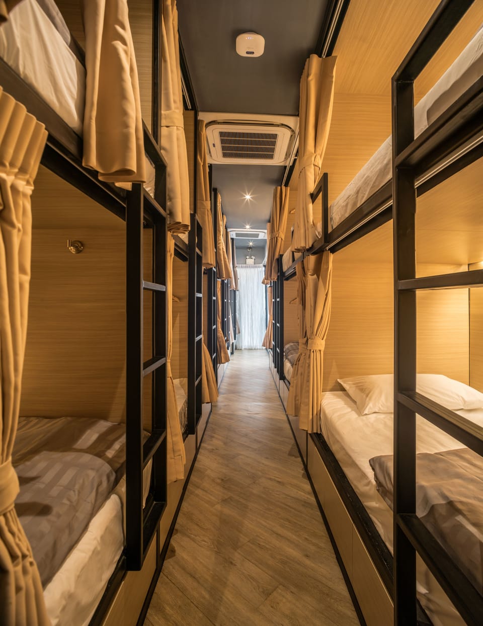20-Bed Mixed Economy Dormitory | Minibar, blackout drapes, iron/ironing board, free WiFi