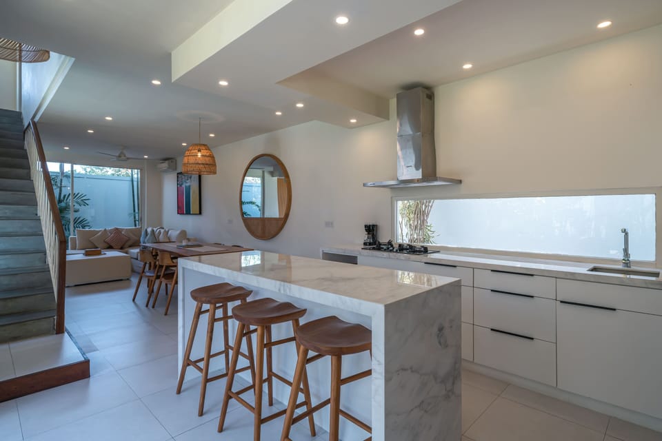 Fridge, microwave, stovetop, electric kettle
