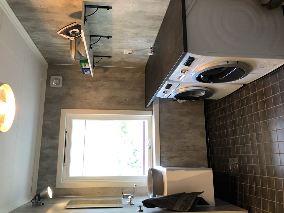 Exclusive Apartment, Multiple Beds, Non Smoking | Bathroom | Separate tub and shower, jetted tub, free toiletries, hair dryer