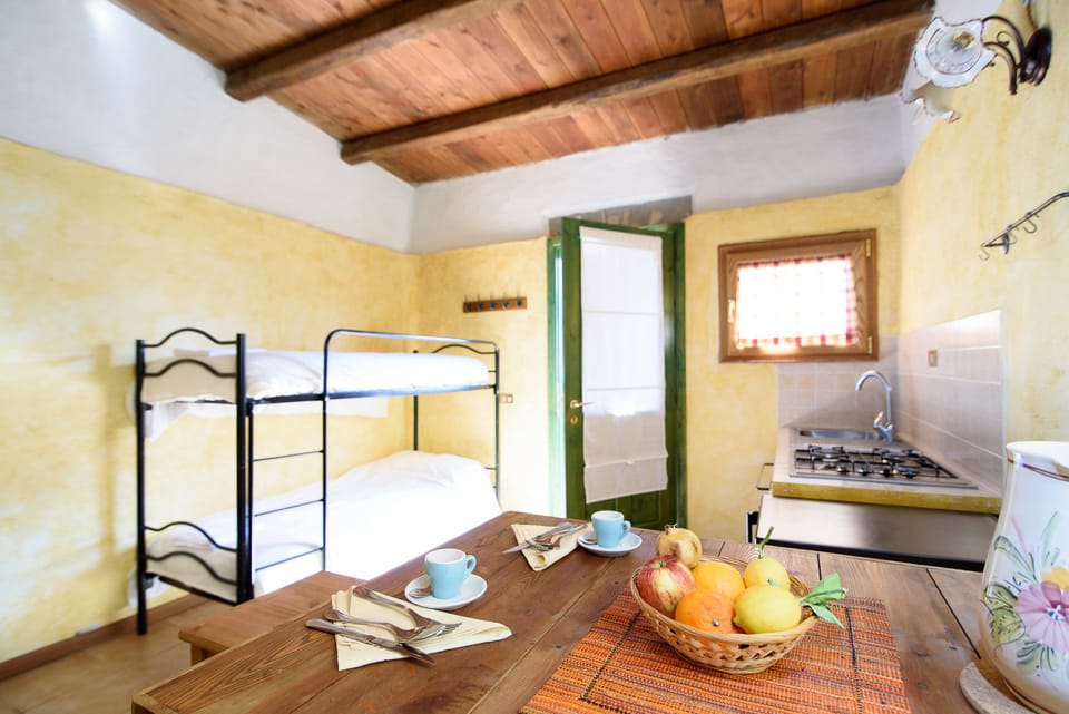 Comfort Double or Twin Room | Free WiFi, bed sheets