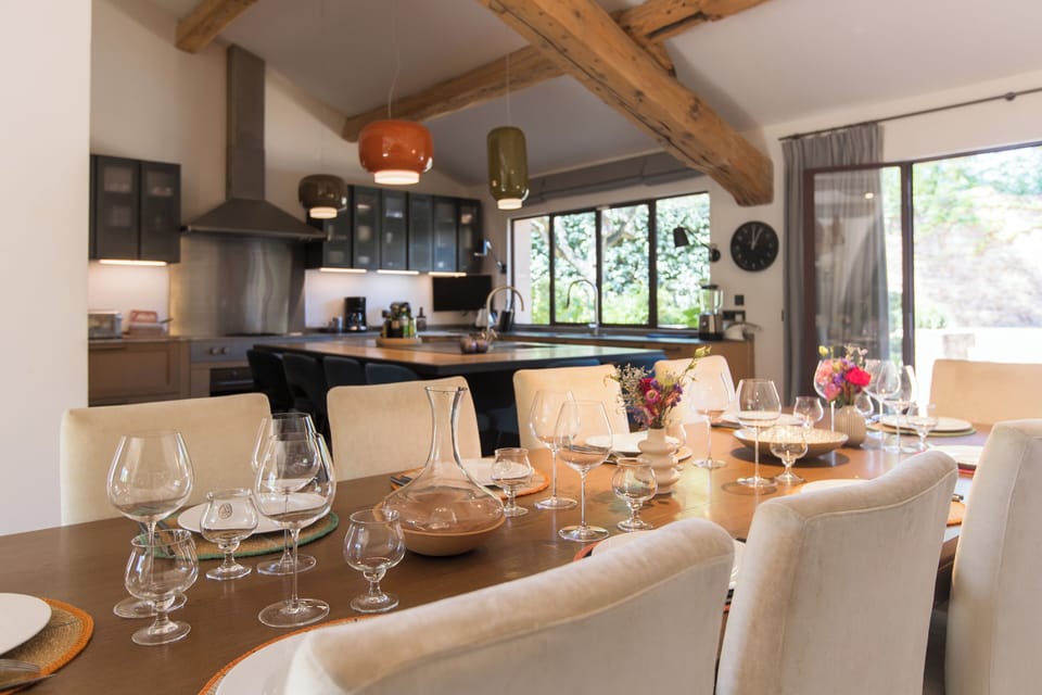 Villa, 4 Bedrooms, Garden View | Private kitchen