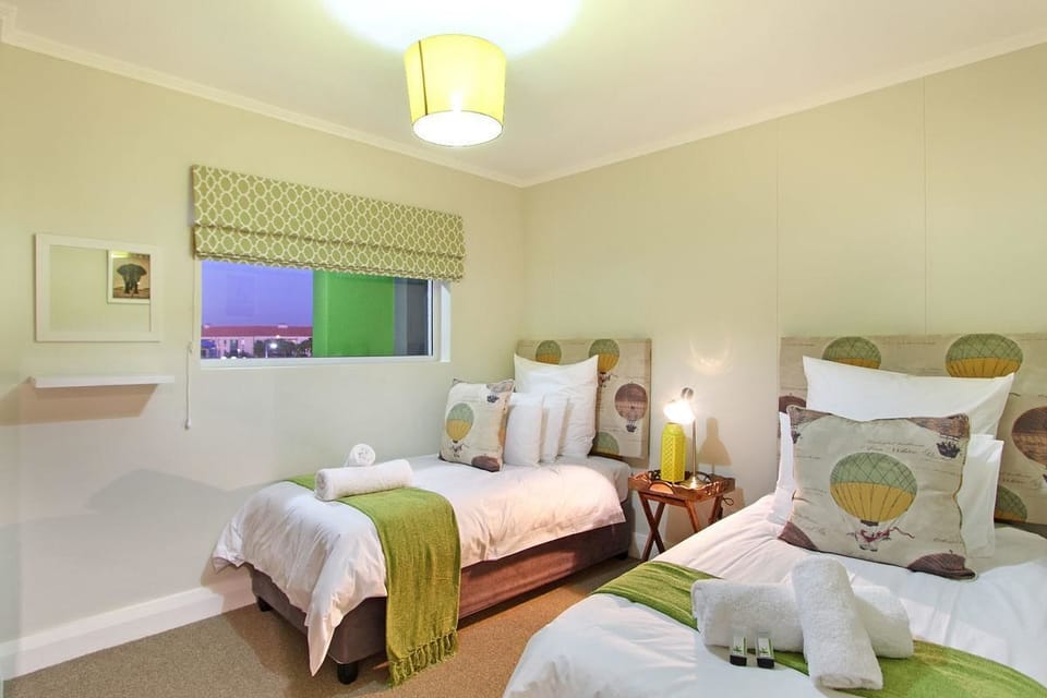 Standard Apartment, 2 Bedrooms | 2 bedrooms, iron/ironing board, free WiFi, bed sheets