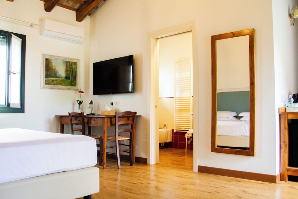 Superior Room | Premium bedding, down comforters, minibar, in-room safe