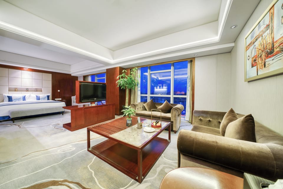 Superior Suite, Hill View | In-room safe, desk, laptop workspace, blackout drapes