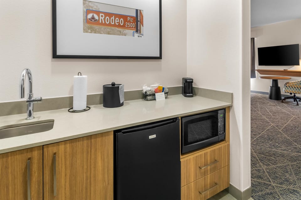 Studio Suite, Non Smoking | Minibar