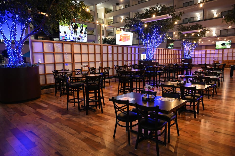 Sports bar