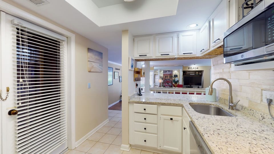 Fully Stocked Kitchen