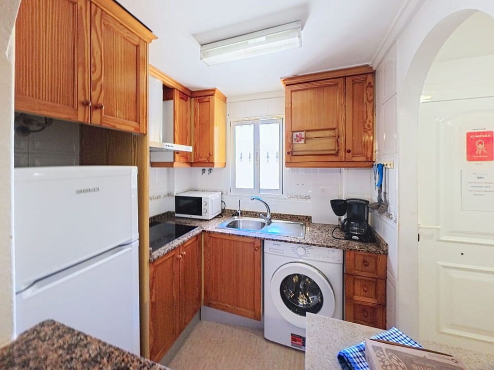 Major Appliance, Kitchen, Kitchen Appliance, Wood, Countertop, Cabinetry, Flooring, Home Appliance, Interior Design, Floor