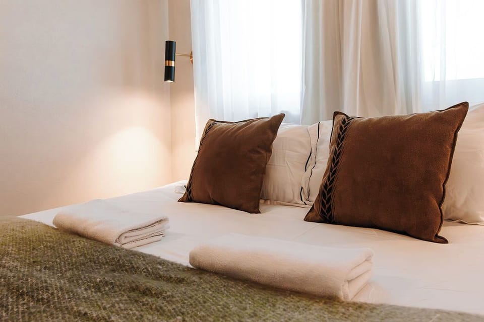 1 bedroom, premium bedding, in-room safe, blackout drapes