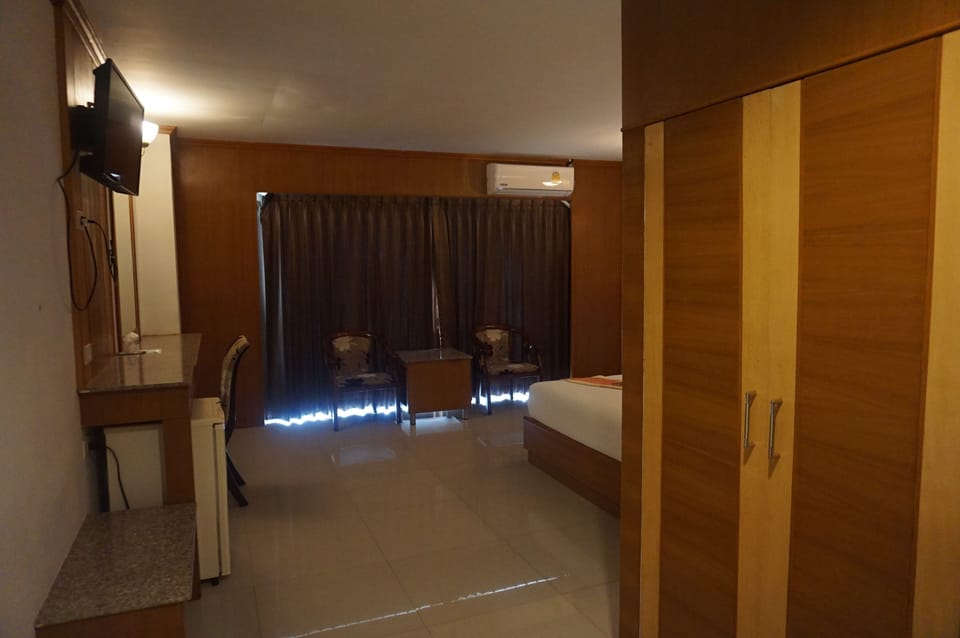 Superior Double Room with Balcony | Room amenity