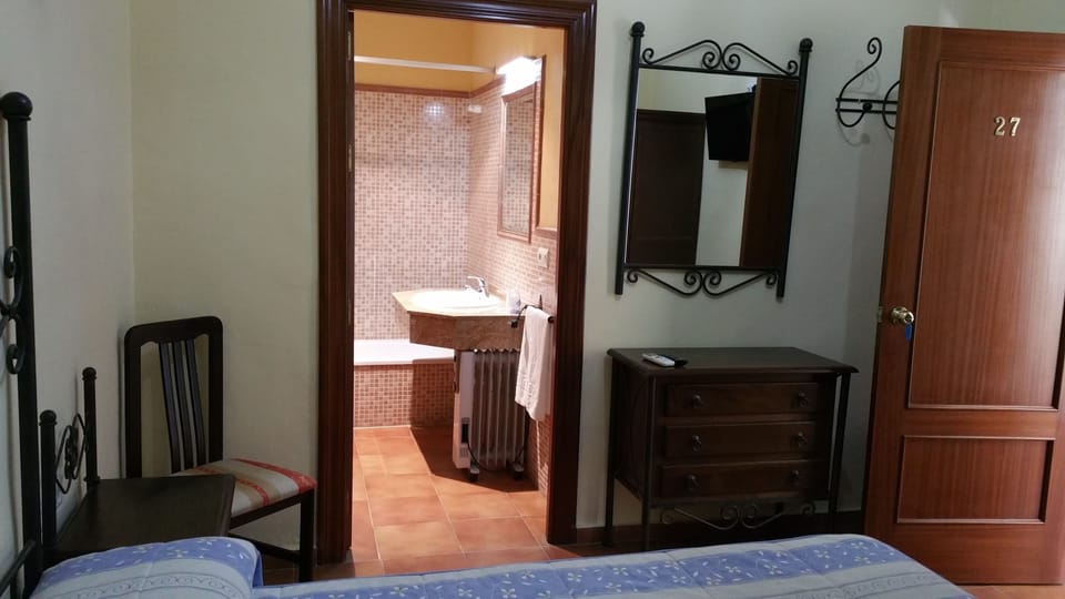 Family Room | Free WiFi, bed sheets, wheelchair access