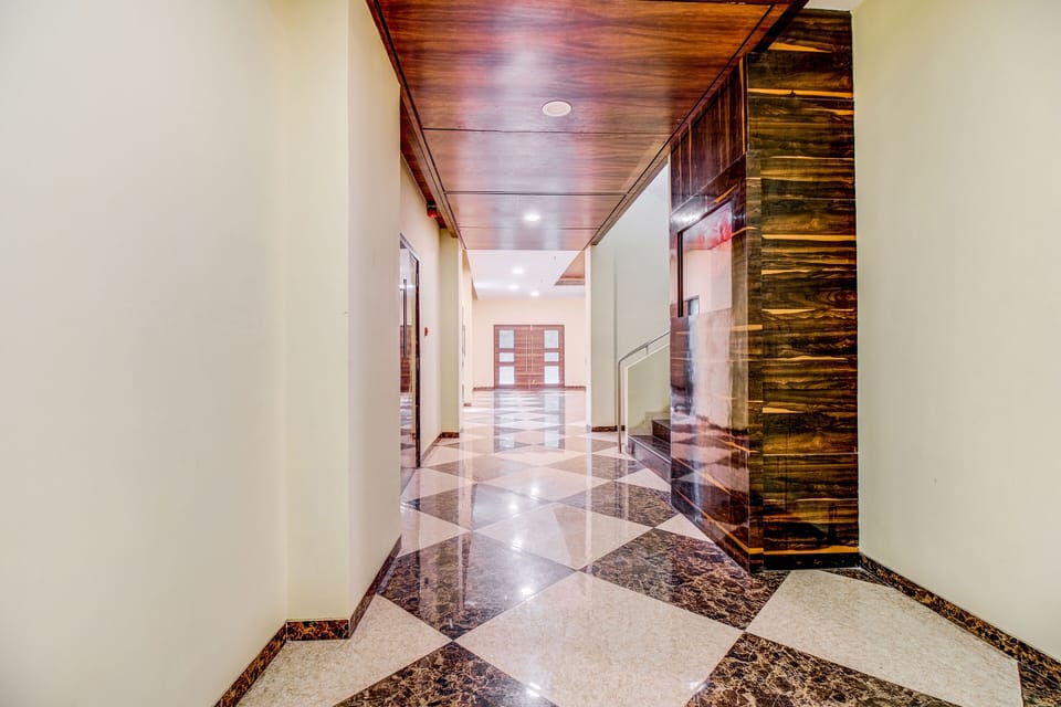 Dhuri Resort Hotel in Maharashtra