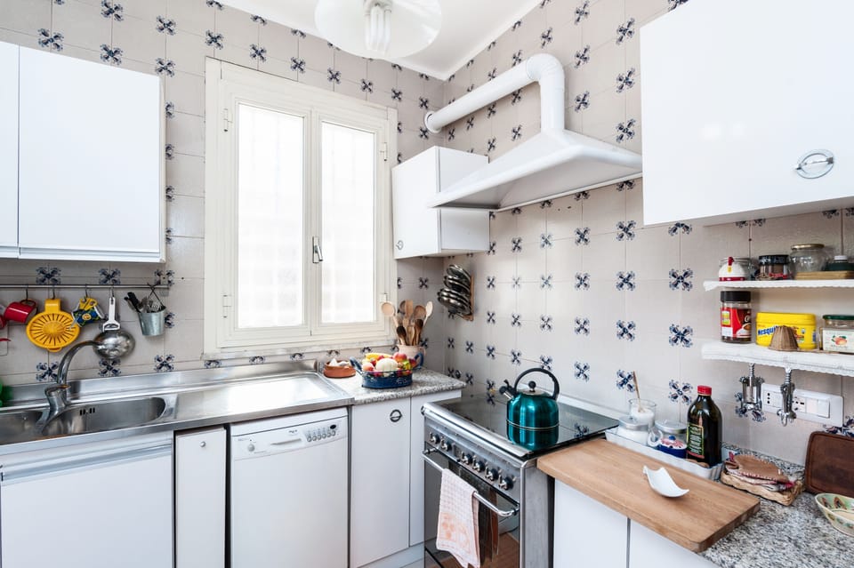 Apartment, 2 Bedrooms | Private kitchen | Full-size fridge, microwave, stovetop, dishwasher