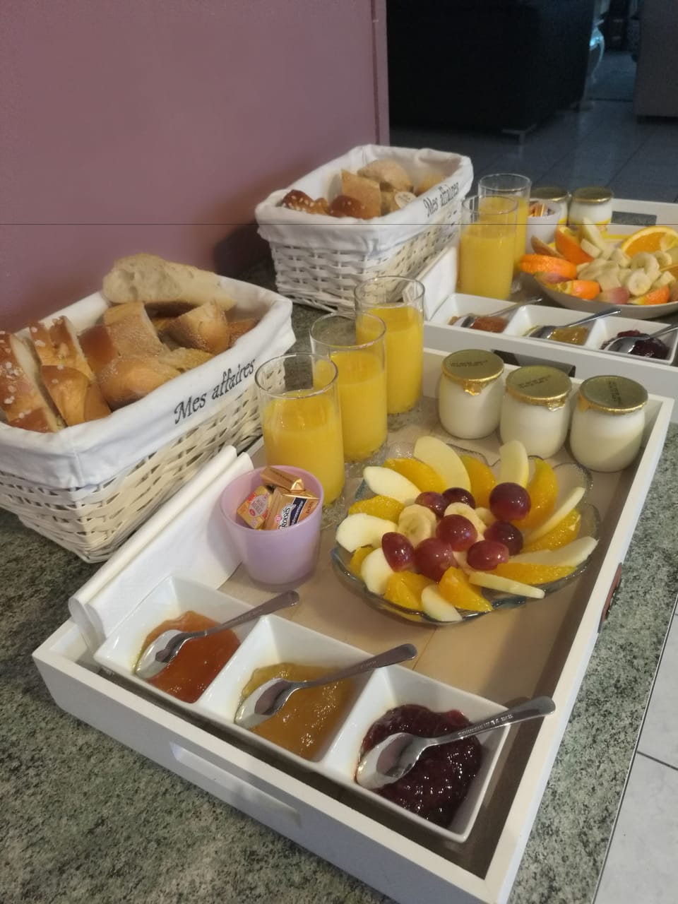 Daily cooked-to-order breakfast for a fee