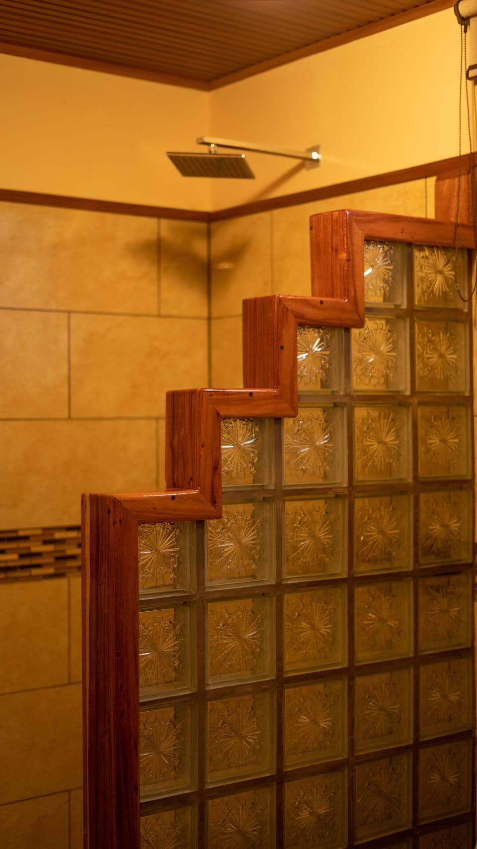 Quadruple Room, Balcony (Habitacion #2) | Bathroom | Shower, free toiletries, hair dryer (on request), towels