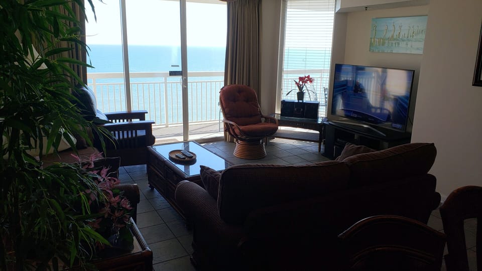 Exquisite ocean views from the living area