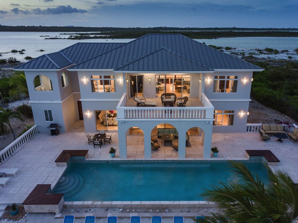 Gorgeous property with tons of outdoor space!