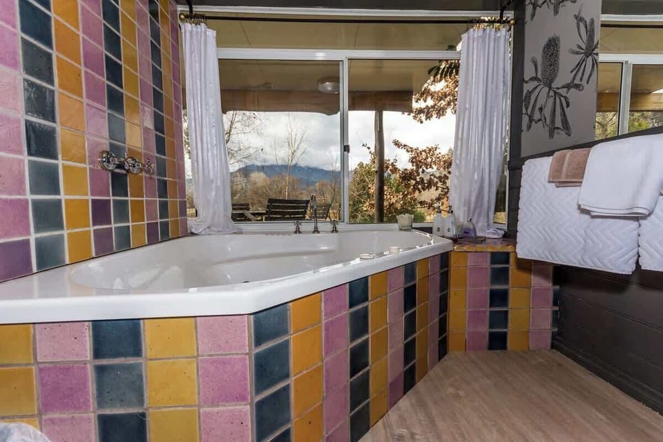 2 person spa with views