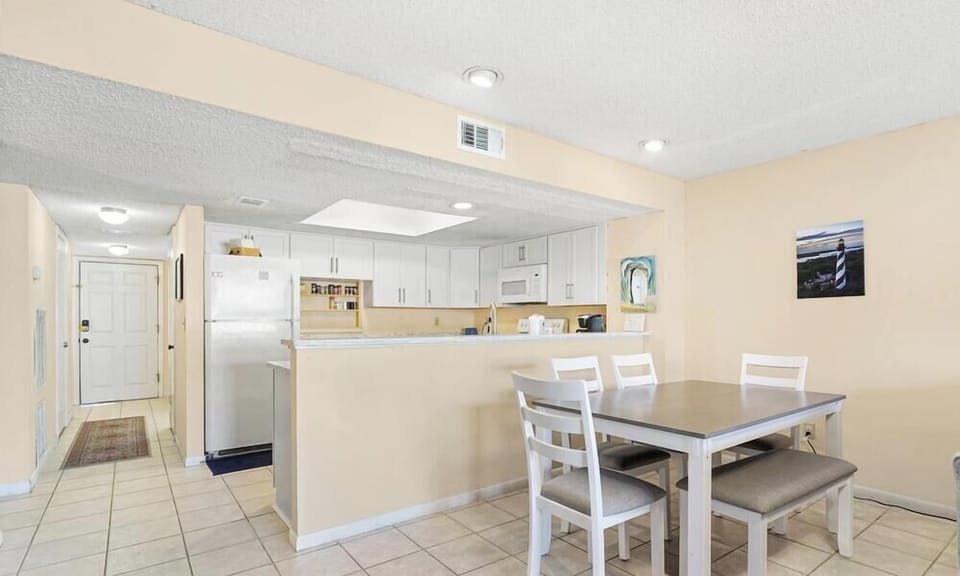 dining area and kitchen
