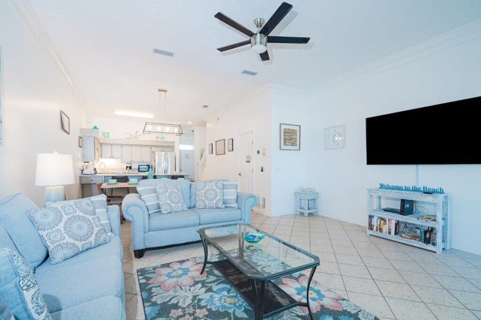 Living area - Gather and create memories