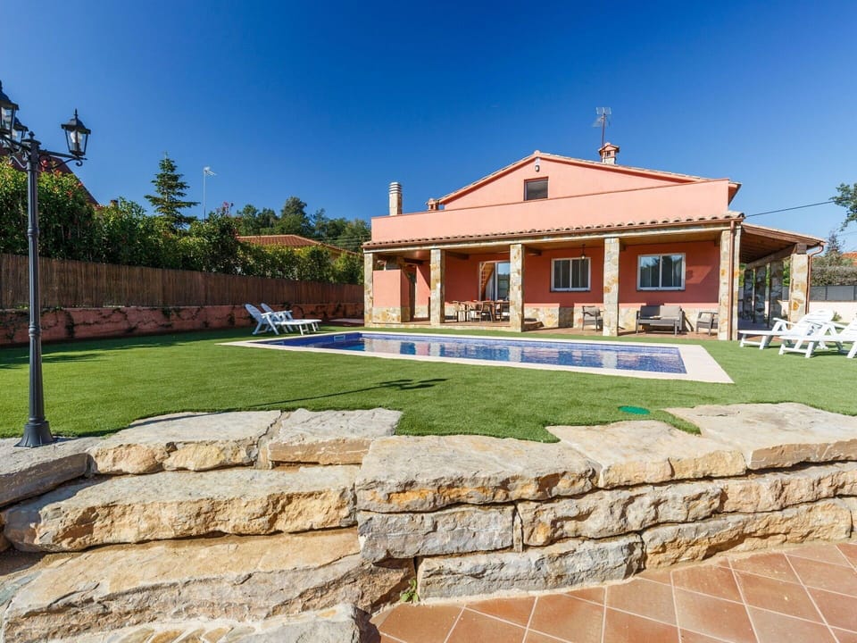 Property, House, Building, Home, Real Estate, Estate, Architecture, Residential Area, Mansion, Villa