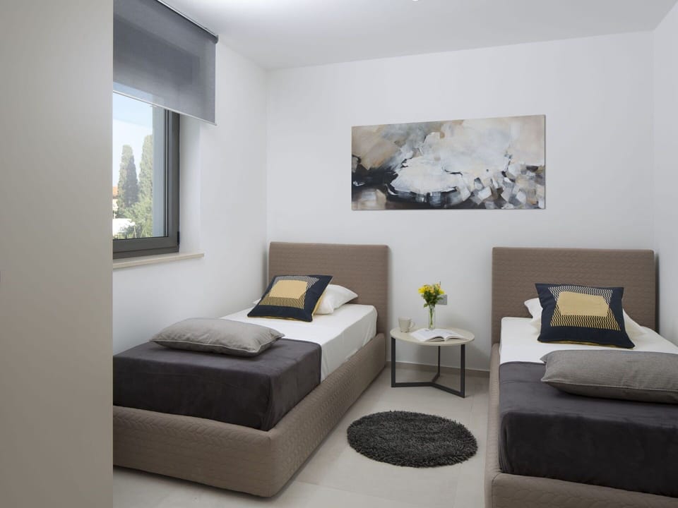 Furniture, Room, Bedroom, Bed, Interior Design, Property, Mattress, Wall, Bed Frame, Living Room