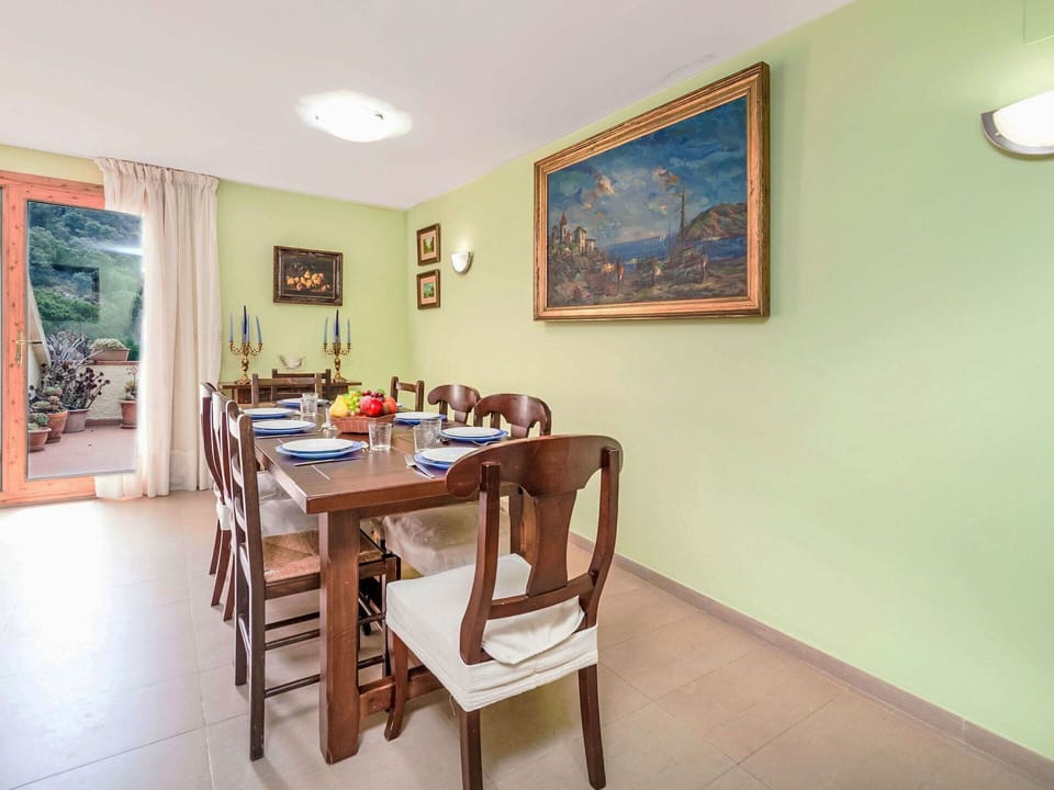 Furniture, Interior Design, Flooring, Wood, Floor, Ceiling, Room, Table, Couch, Kitchen & Dining Room Table