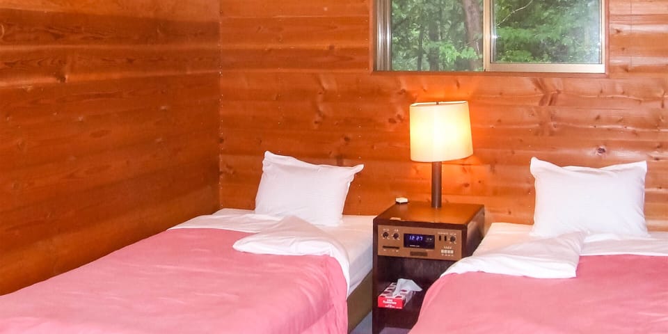 Economy Room with Private Bathroom, Non Smoking | Free WiFi, bed sheets
