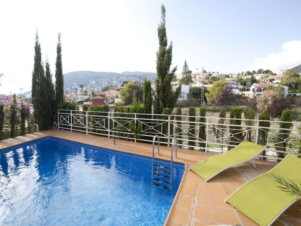 Swimming Pool, Property, Real Estate, Leisure, Resort, Vacation, Building, House, Villa, Estate