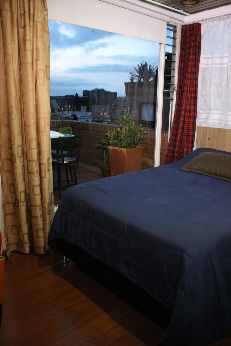 Individually decorated, individually furnished, soundproofing
