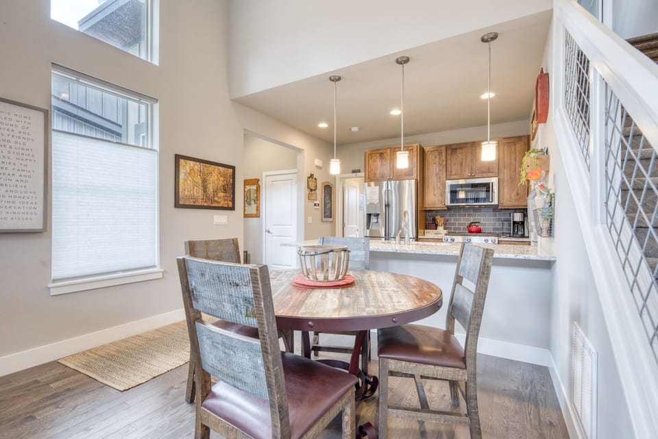 Dining Area - Modern rustic setting located at the base of the stairs.