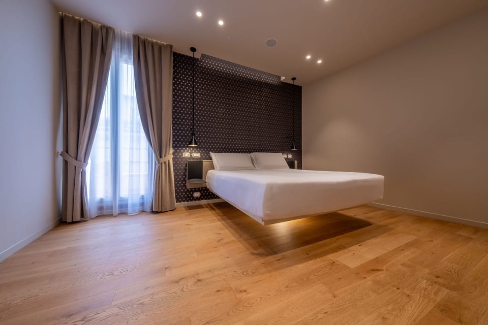 1 bedroom, down comforters, minibar, in-room safe