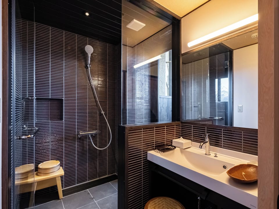 Japanese-Western Double or Twin Room 35 Sqm, Non Smoking(Guest room with open-air bath) | Bathroom | Separate tub and shower, spring water tub, free toiletries, hair dryer