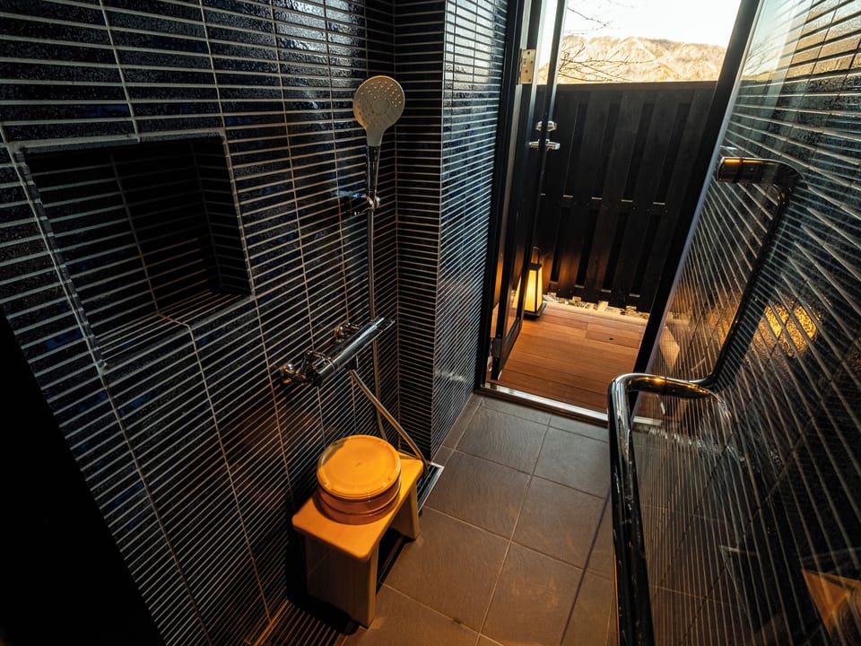 Japanese-Western Double or Twin Room 35 Sqm, Non Smoking(Guest room with open-air bath) | Bathroom | Separate tub and shower, spring water tub, free toiletries, hair dryer