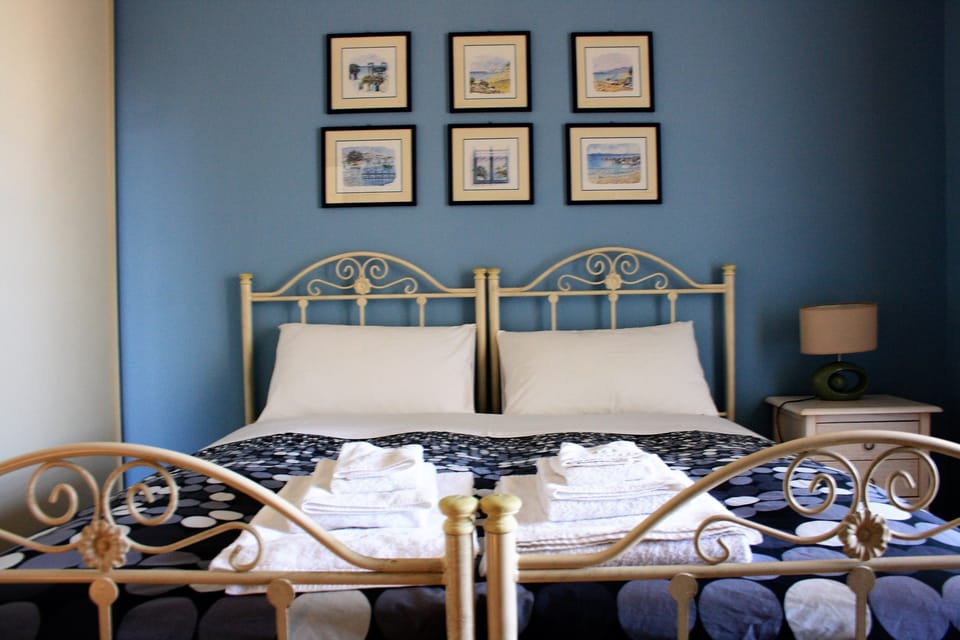 Comfort Double or Twin Room | Premium bedding, minibar, in-room safe, free WiFi