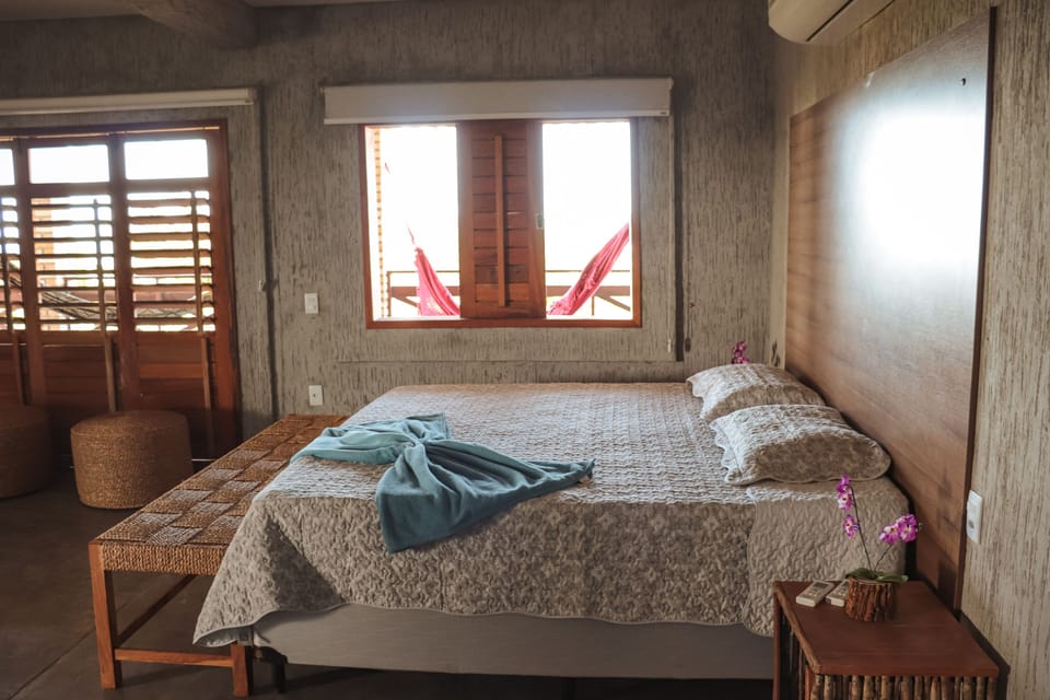 Comfort Penthouse | Minibar, individually furnished, iron/ironing board, free WiFi