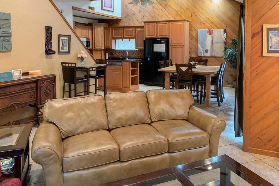 Living Room | Free WiFi | Pet Friendly w/ Fee (2 Pets Max) | Sleeper Sofa