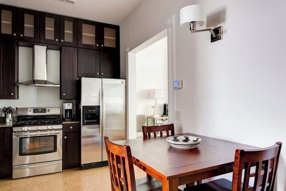 Breakfast Nook