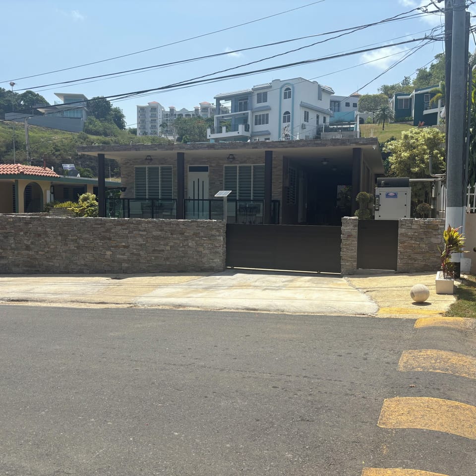 Front house view 