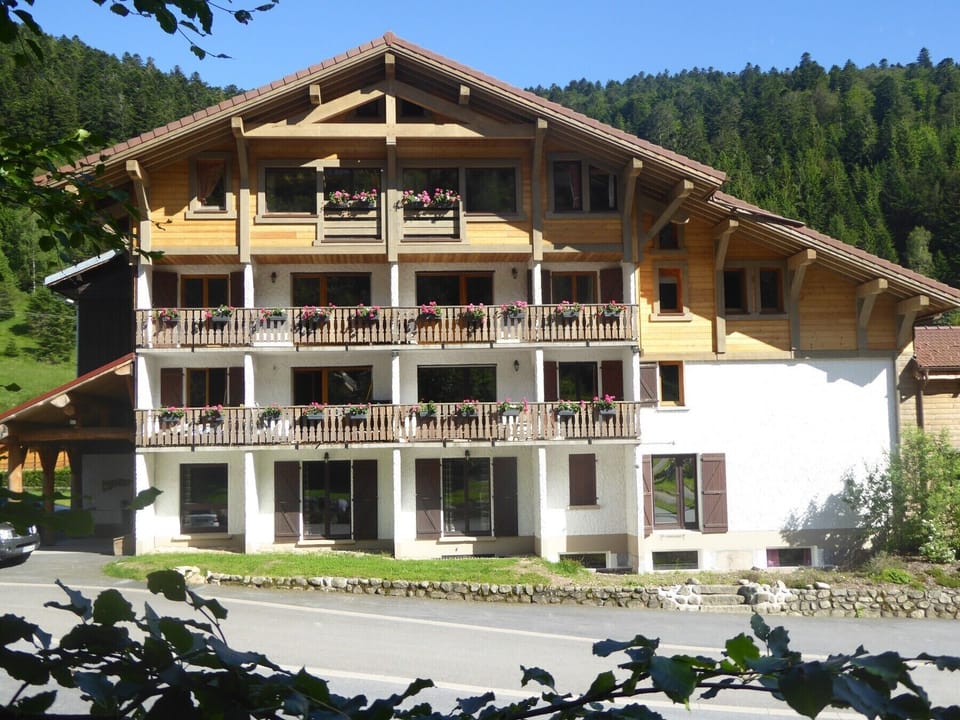 Façade résidence appartements à louer La Bresse Vosges