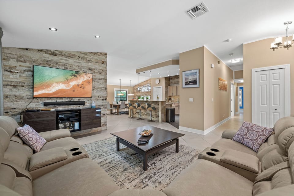 Great room with 65" Sony TV and Sony surround system, Comcast network.
