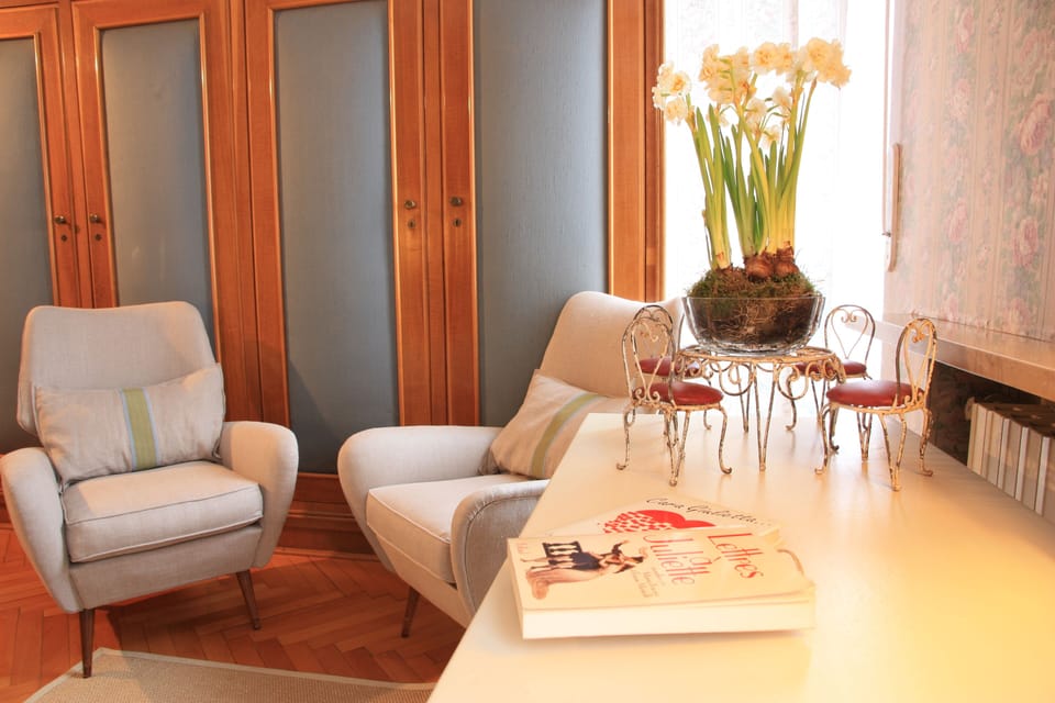 Balcony room (two people)